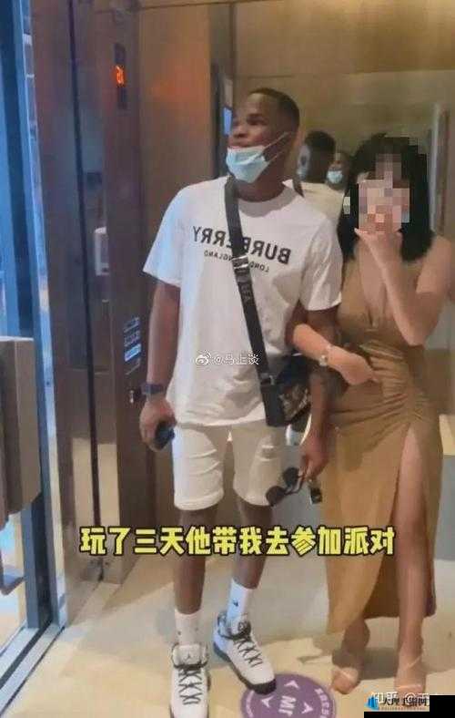 华裔女留学生被老外啪啪：是种族歧视还是文化差异？